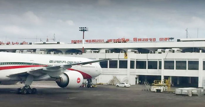 আতঙ্কে শাহজালালে সতর্কতা জারি, ফ্লাইটে মেলেনি বোমা